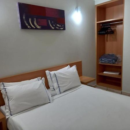 Ferienwohnung Diroma Fiori Caldas Novas Exterior foto